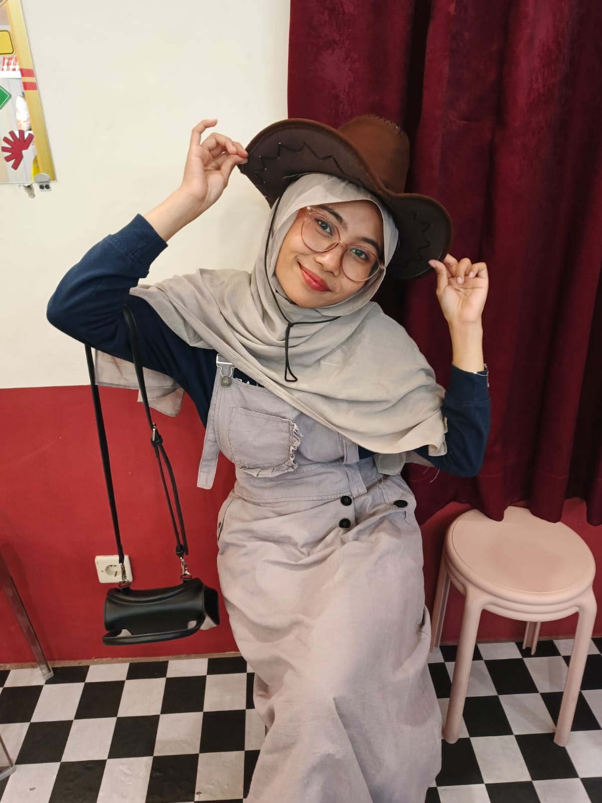 Anis Sulastri